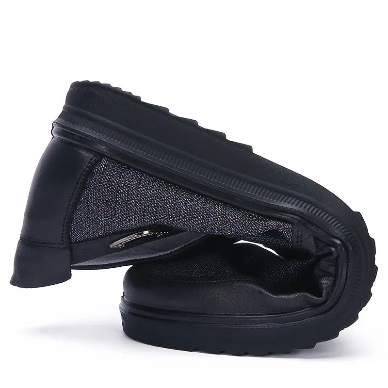 New Men'S Shoes Summer Casual Outdoor Shoes Flat Soft Bottom Breathable Mesh Fashion Flat Ultra-Light Shoes Zapatos Hombre 38-48