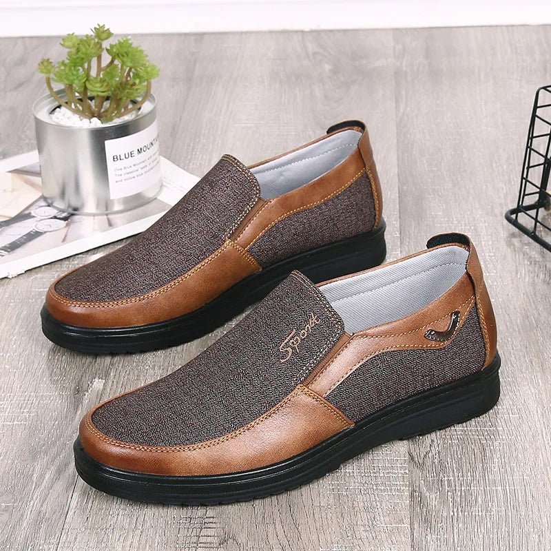 New Men'S Shoes Summer Casual Outdoor Shoes Flat Soft Bottom Breathable Mesh Fashion Flat Ultra-Light Shoes Zapatos Hombre 38-48