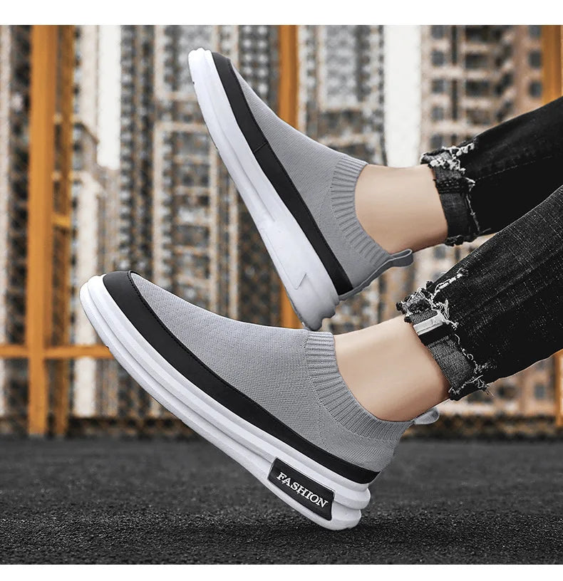 Summer Breathable Slip on Sneakers Fashion Casual Platform Shoes Men Knitting Loafers Moccasins Slip Flats Non-slip Casual Shoes