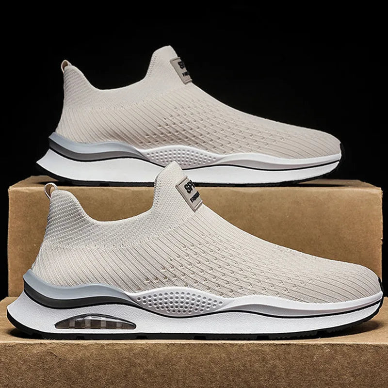 New Men's Socks Shoes Soft Non-Slip Flat Sports Running Shoes Breathable Knit Mesh Sneakers Street Style Slip-on Casual Shoes