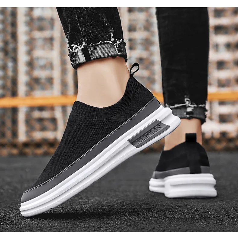 Summer Breathable Slip on Sneakers Fashion Casual Platform Shoes Men Knitting Loafers Moccasins Slip Flats Non-slip Casual Shoes