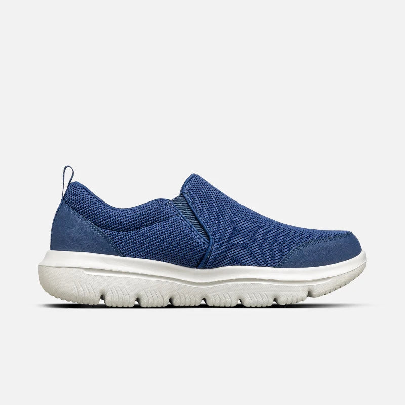 Skechers Shoes for Men "GO WALK EVOLUTION ULTRA" Slip-on Walking Shoes, Shock Absorption, Breathable Mesh, Light, Comfortable.