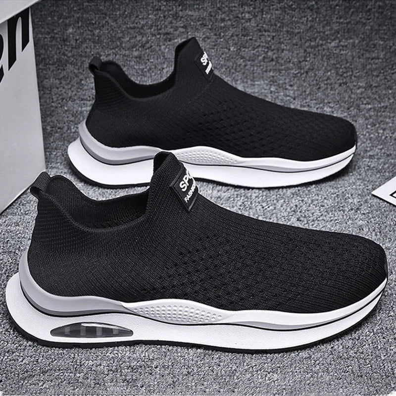 New Men's Socks Shoes Soft Non-Slip Flat Sports Running Shoes Breathable Knit Mesh Sneakers Street Style Slip-on Casual Shoes